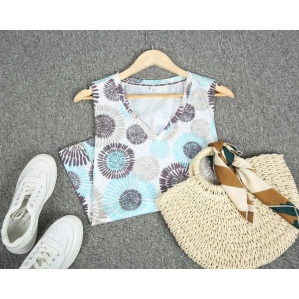 Dandelion V-Neck Sleeveless Top